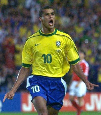 球界并不少 球界并不少