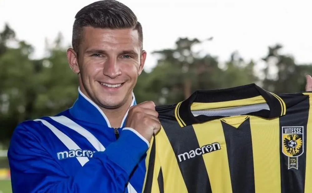 来了令人振 来了令人振