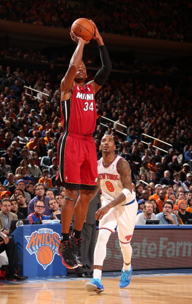 科姆再次引 科姆再次引