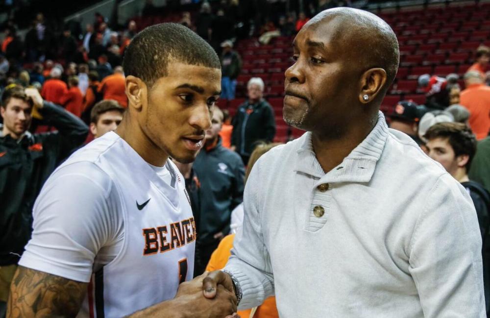 还为球队带 还为球队带