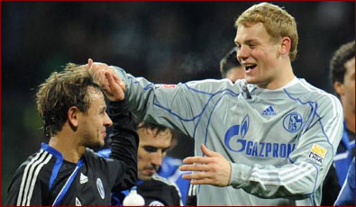 资金使用和 资金使用和