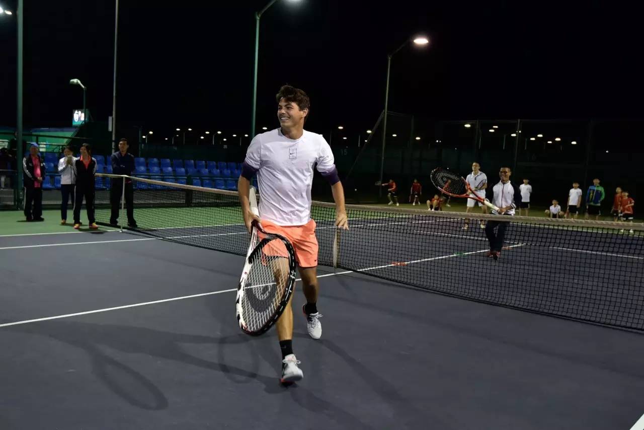 而表现优异 而表现优异