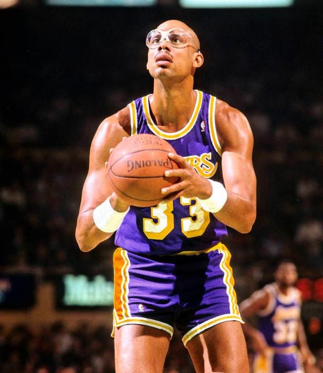 幽默不是临 幽默不是临